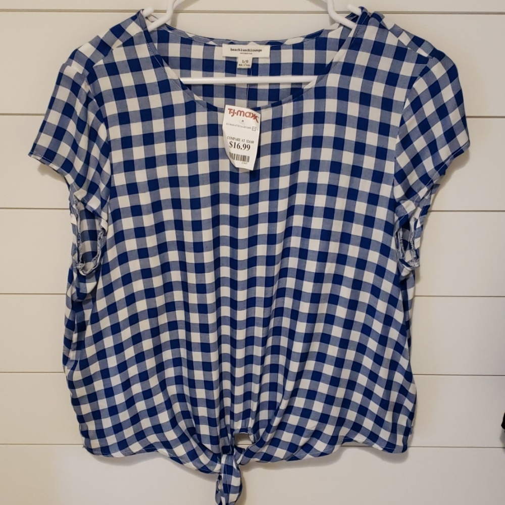 🛍 Womens gingham top with tie
